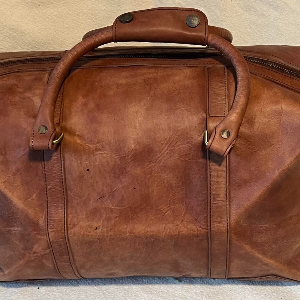 Travel bag Duffle bag carry on bag luggage bag in finest 100% full grain destres